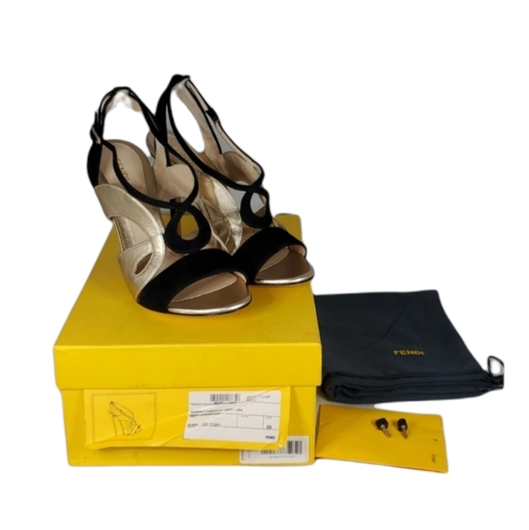 FENDI Sandalo Camoscio Heels w Authentication Certificate - Picture 2 of 16
